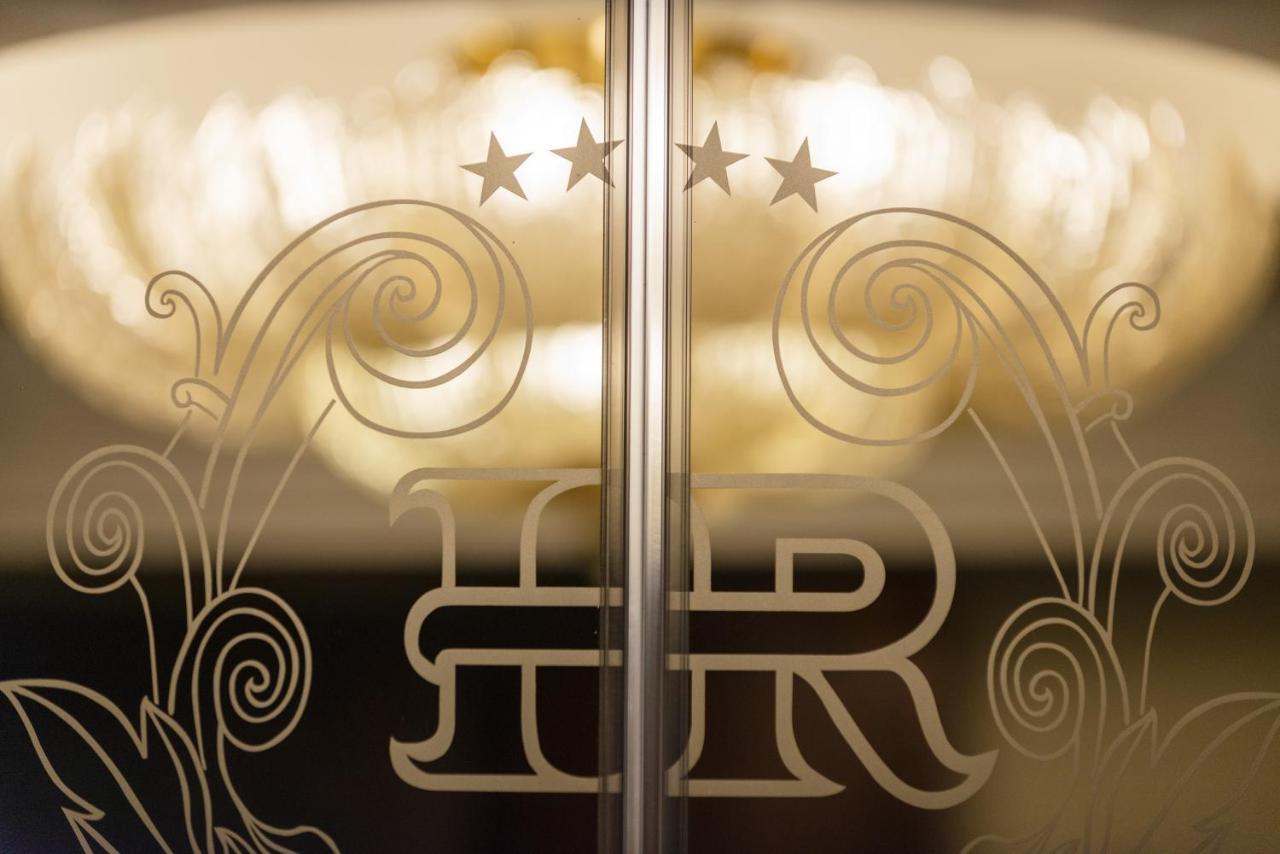 Hotel Rojan Sulmona Exteriör bild