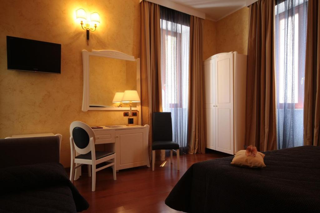 Hotel Rojan Sulmona Rum bild