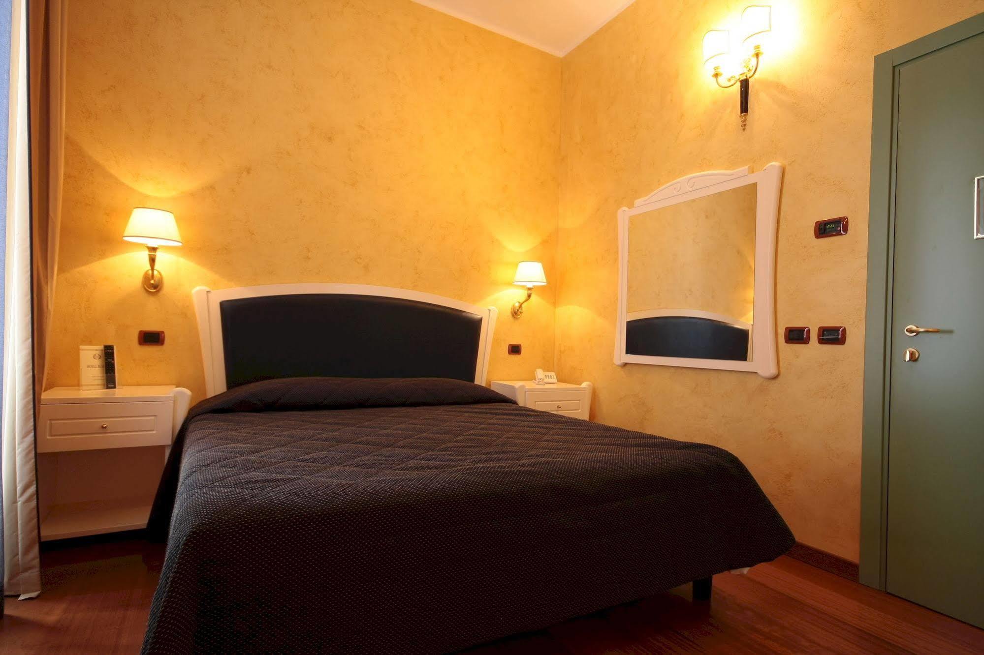 Hotel Rojan Sulmona Exteriör bild